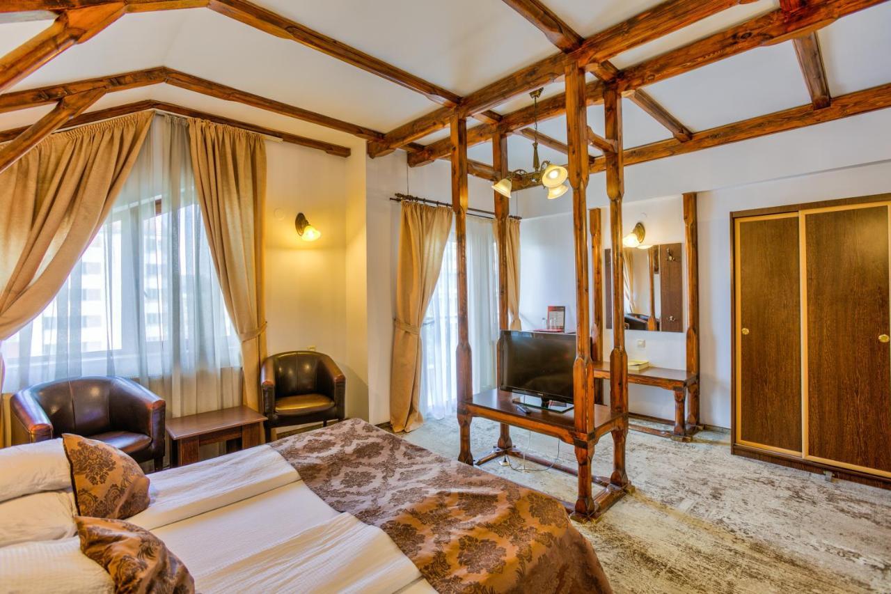 Double Room,1253377573:JPEG